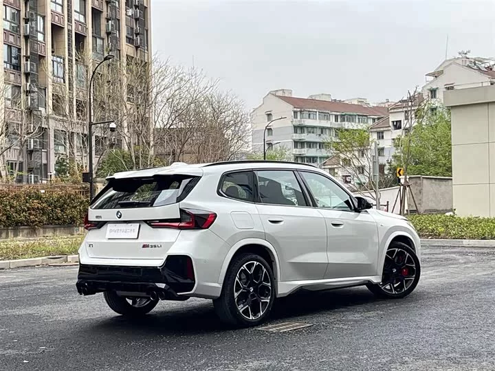 BMW X1 M35Li