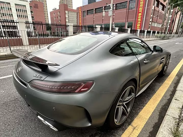 Mercedes-Benz AMG GT