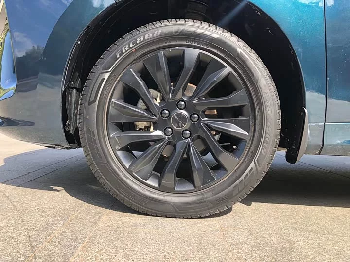Forthing Fengxing T5 EVO