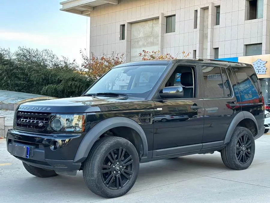 Land Rover finds