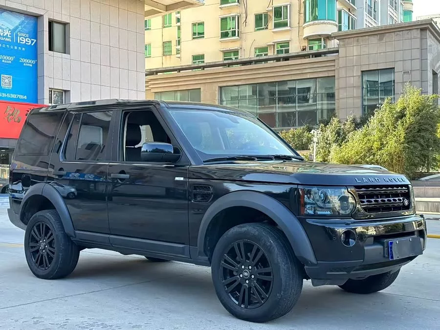 Land Rover finds