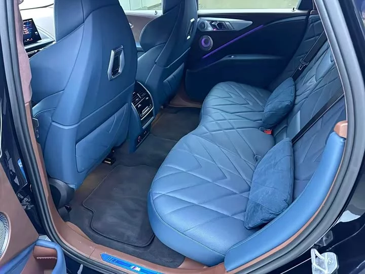 BMW XM