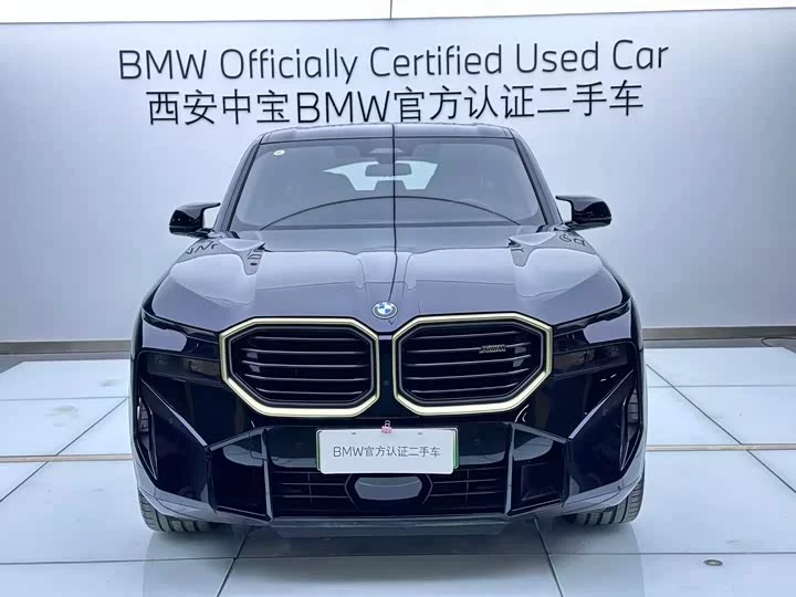 BMW XM