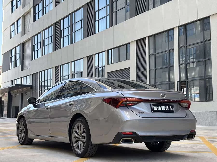 Toyota Avalon