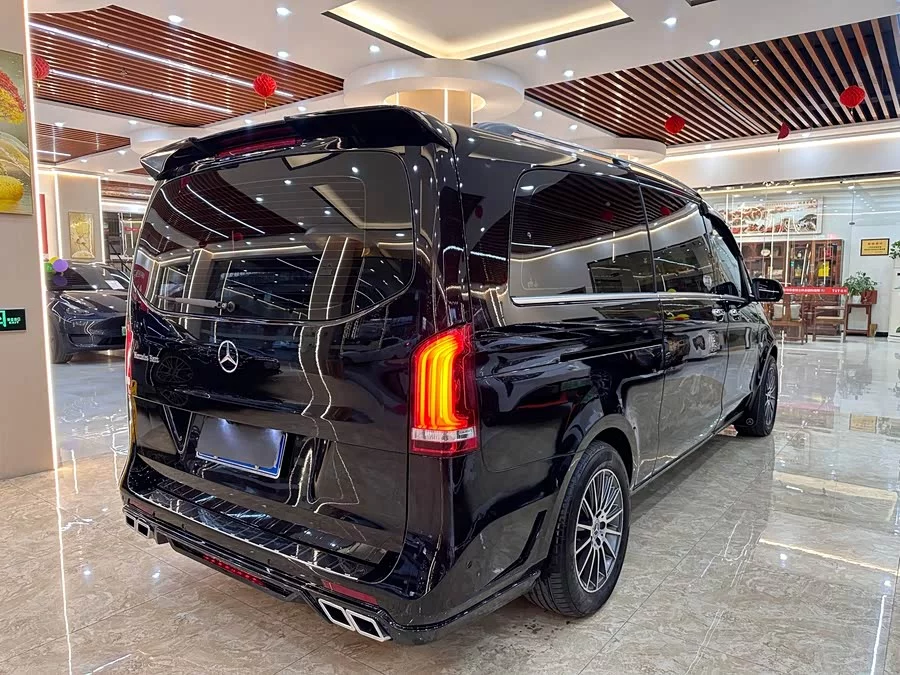 Mercedes Benz Vito