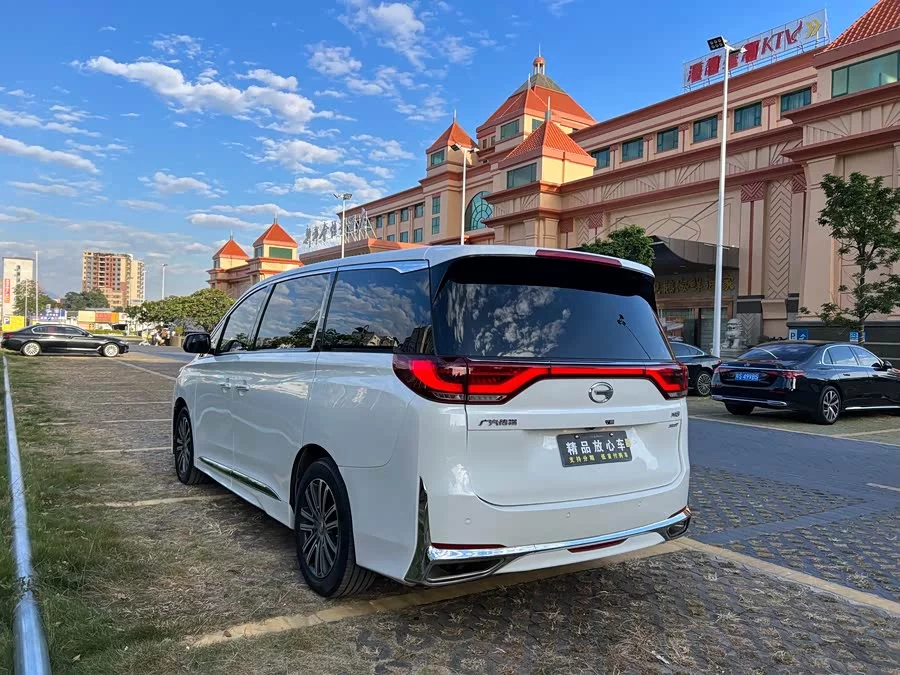 GAC Trumpchi M8