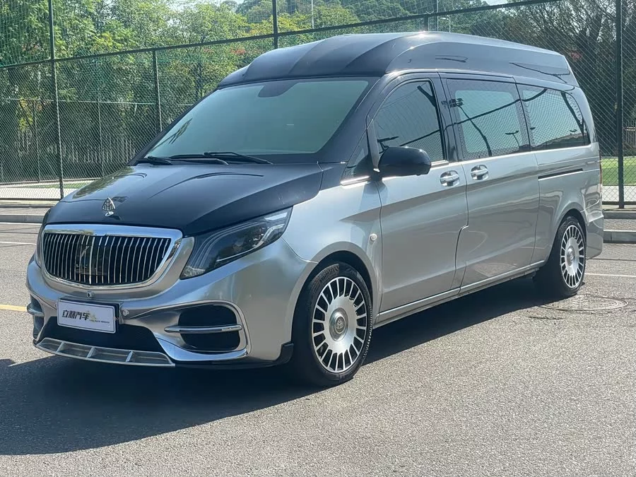 Mercedes Benz Vito