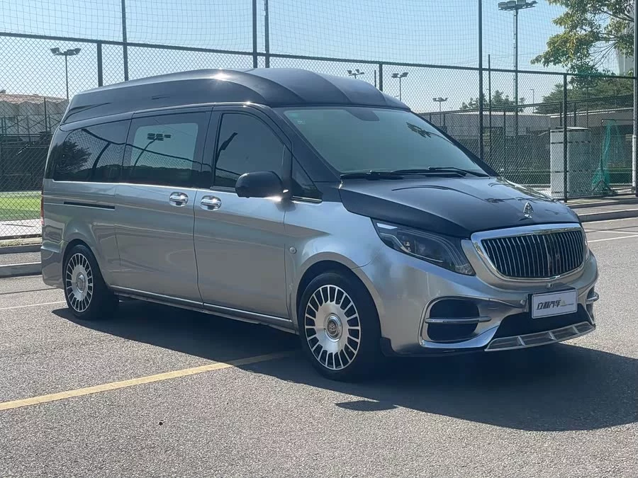 Mercedes Benz Vito