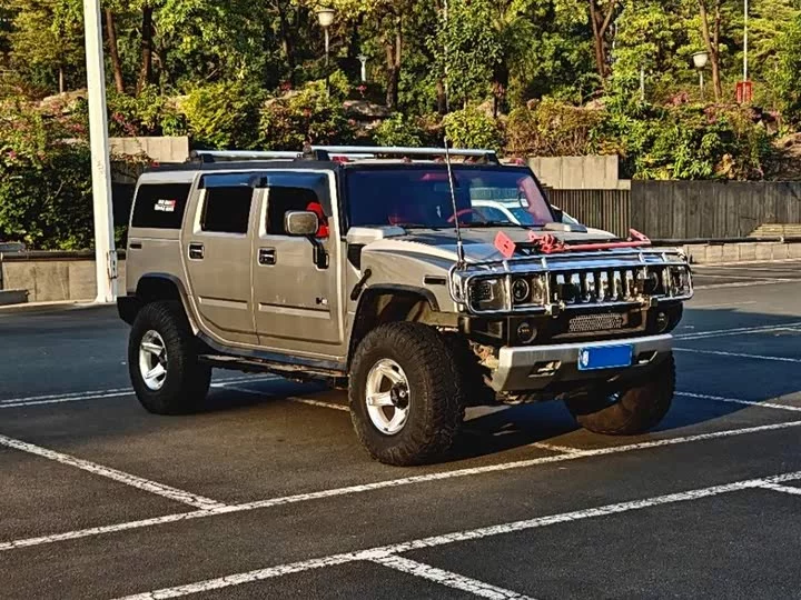 Hummer H2