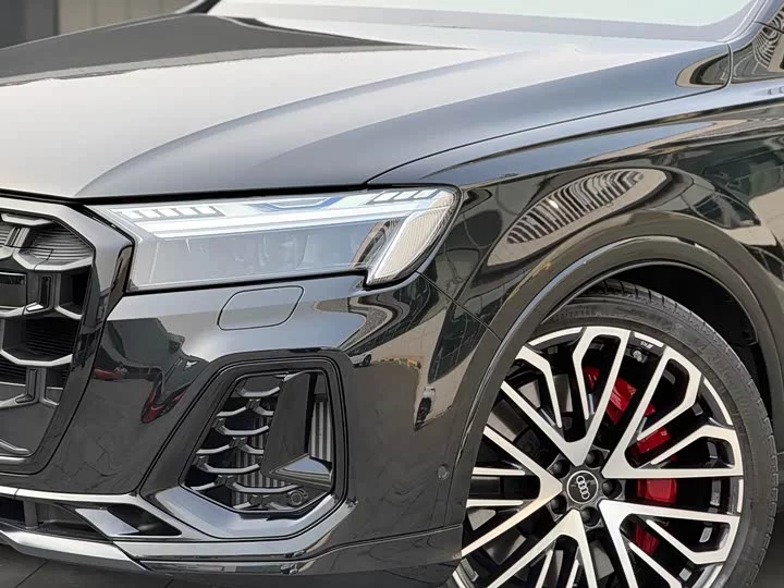 Audi SQ7