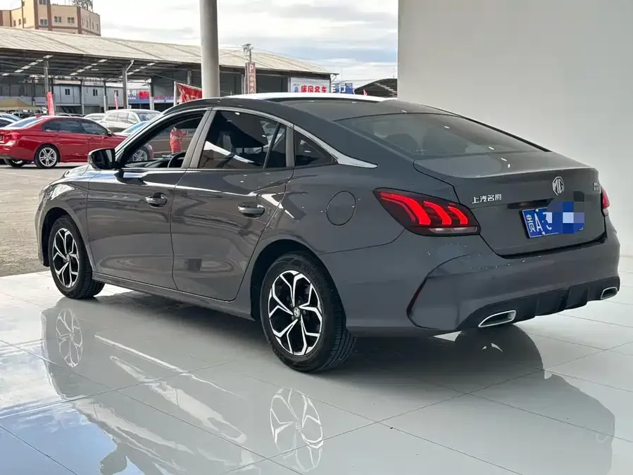 MG 5