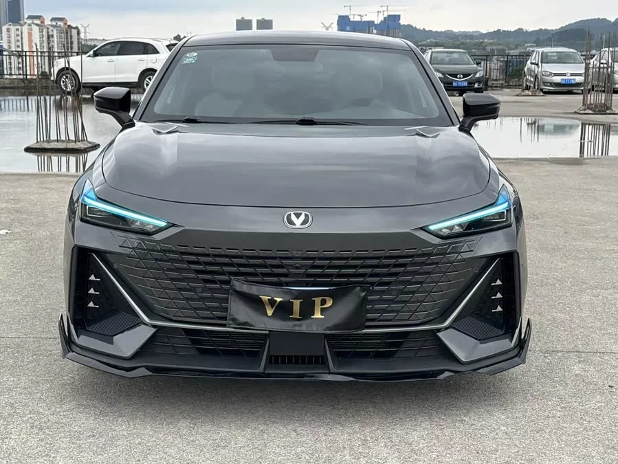 Changan UNI-V