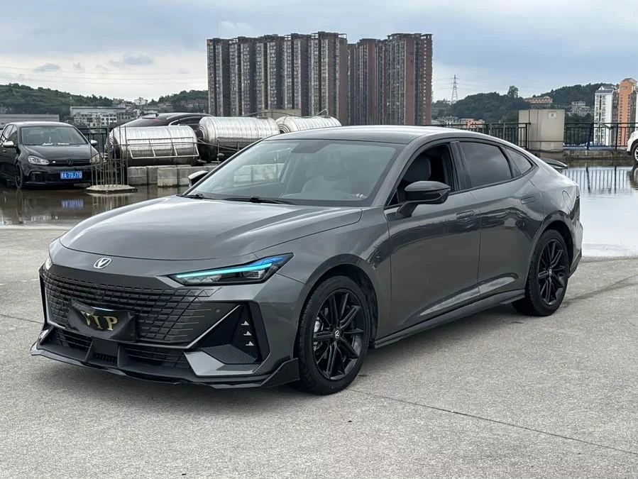 Changan UNI-V