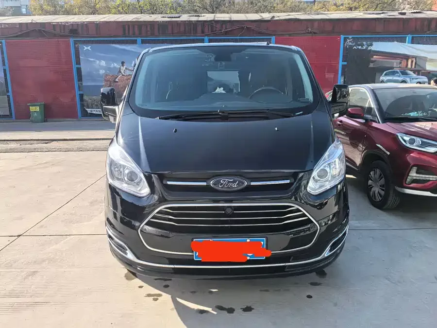 Ford Tourneo