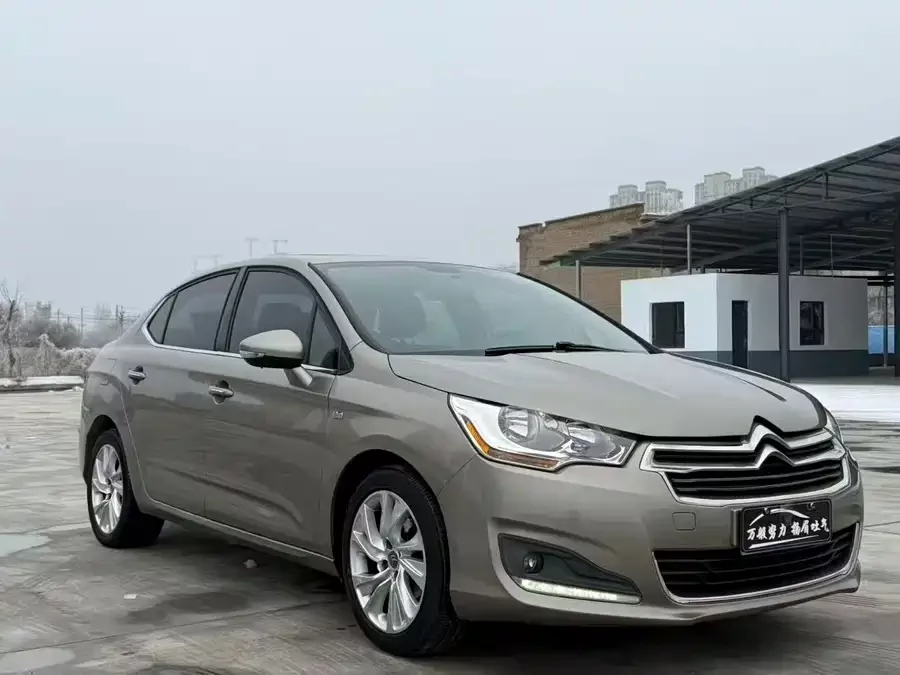 Citroën C4L