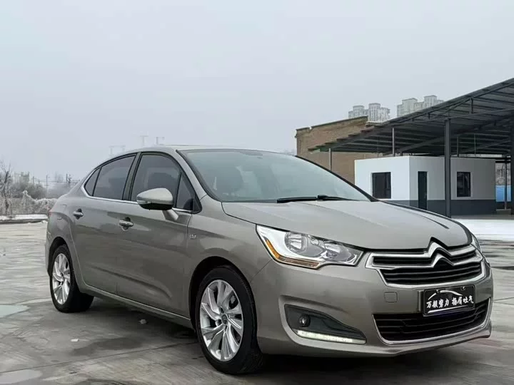 Citroën C4L