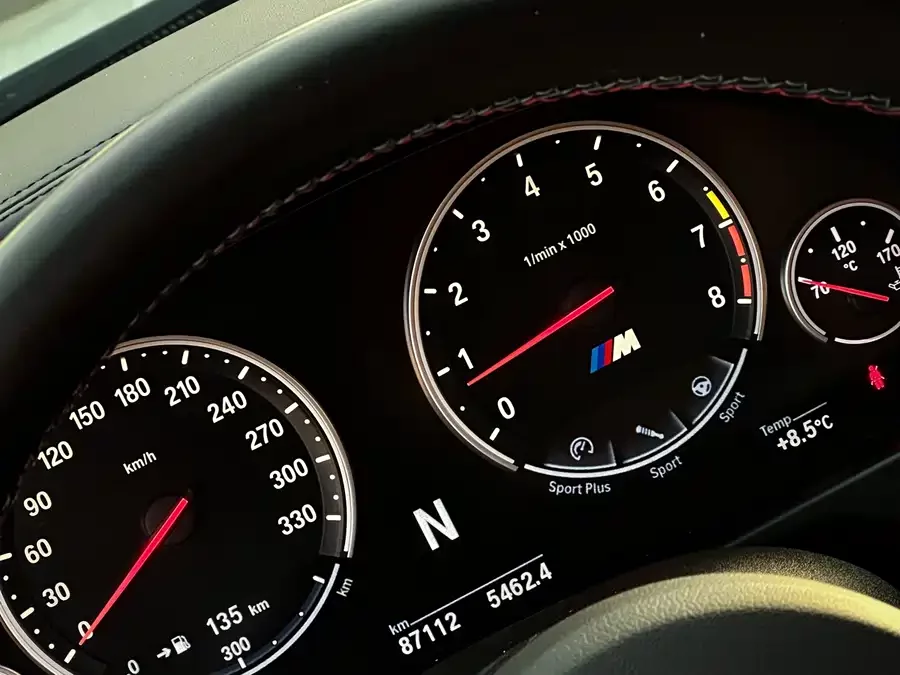 BMW X6 M