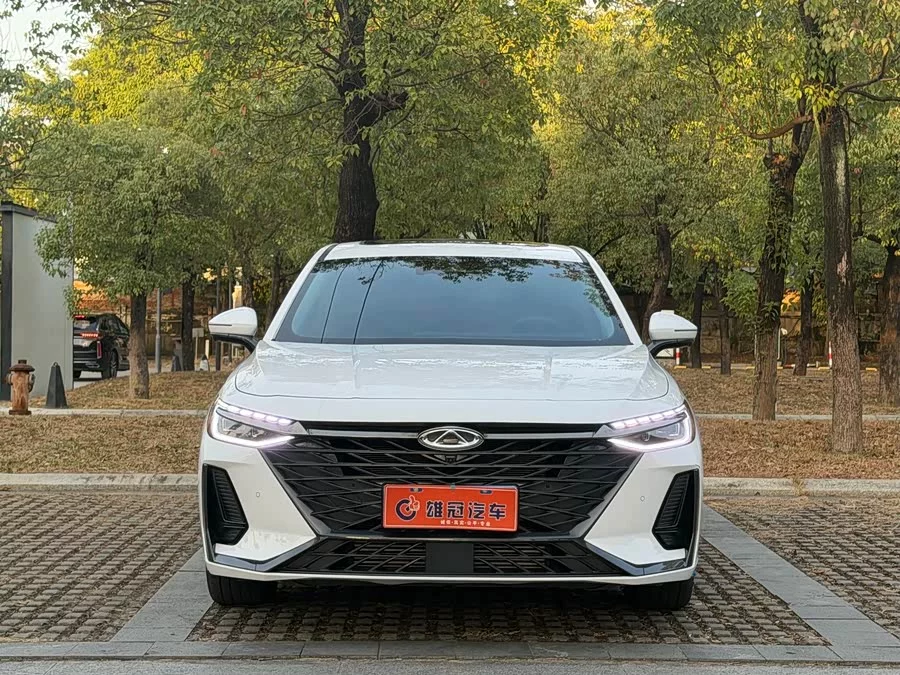 Chery Arrizo 8