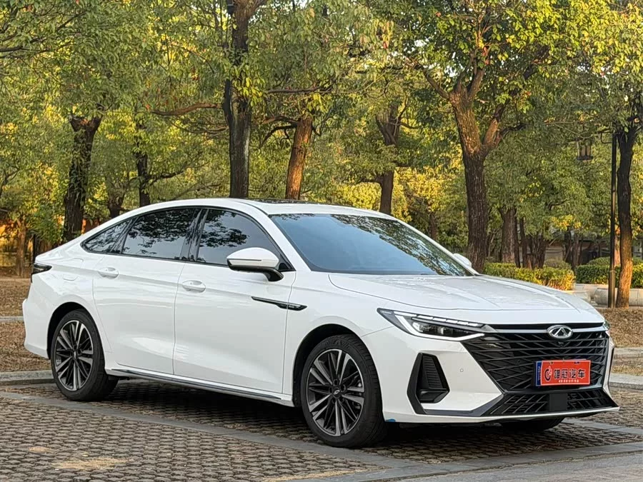 Chery Arrizo 8