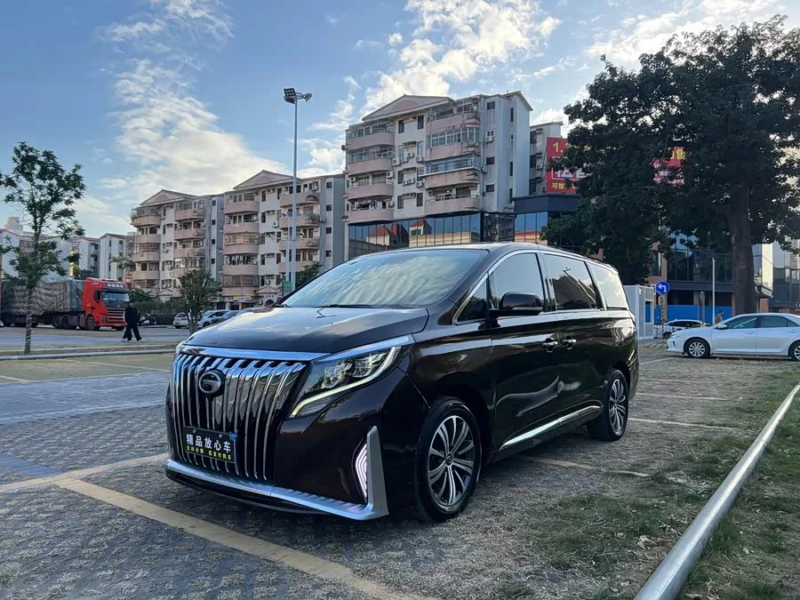 GAC Trumpchi M8