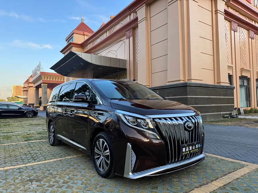 GAC Trumpchi M8