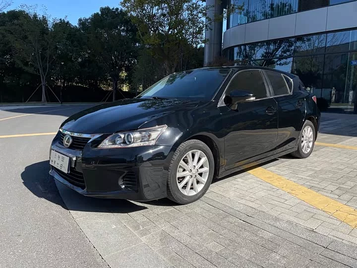 Lexus CT
