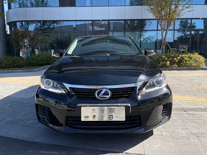 Lexus CT