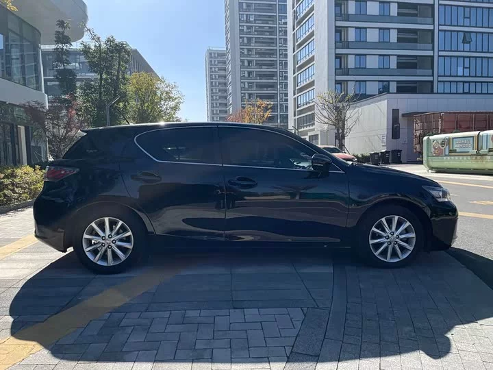 Lexus CT