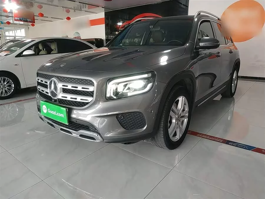 Mercedes Benz GLB