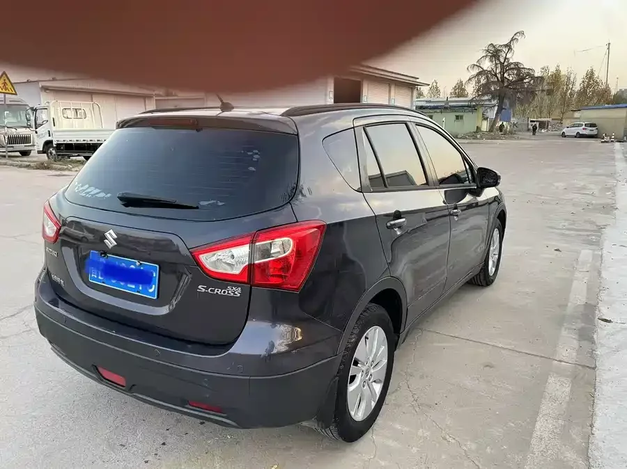 Suzuki SX4 S-Cross