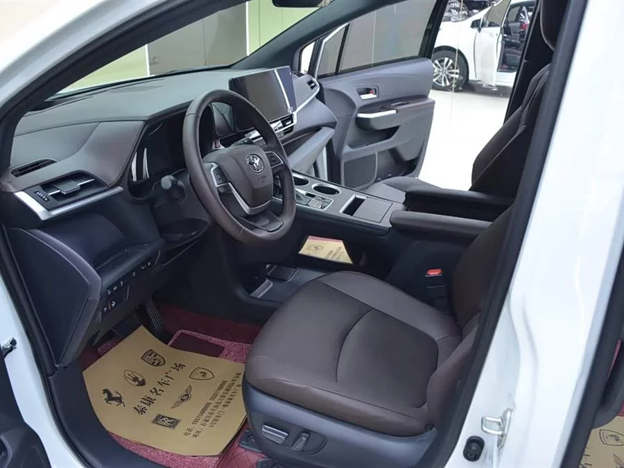 Toyota Granvia