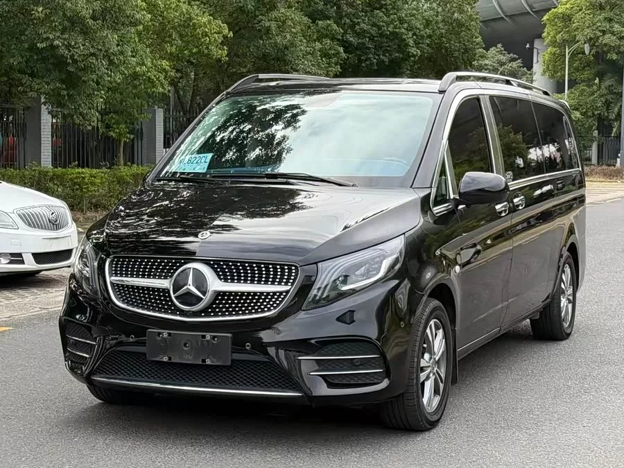Mercedes Benz Vito