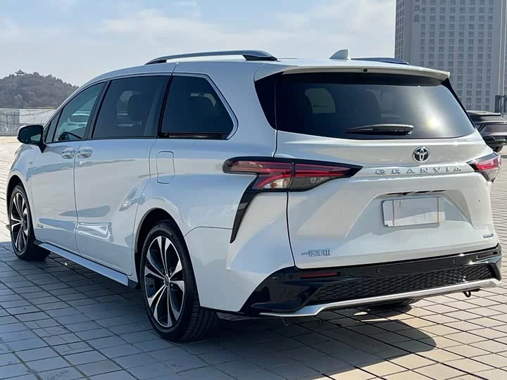Toyota Granvia