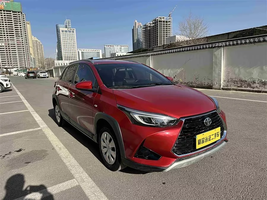 Toyota YARiS L