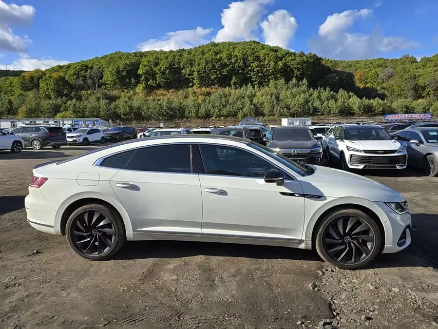 Volkswagen FAW- CC