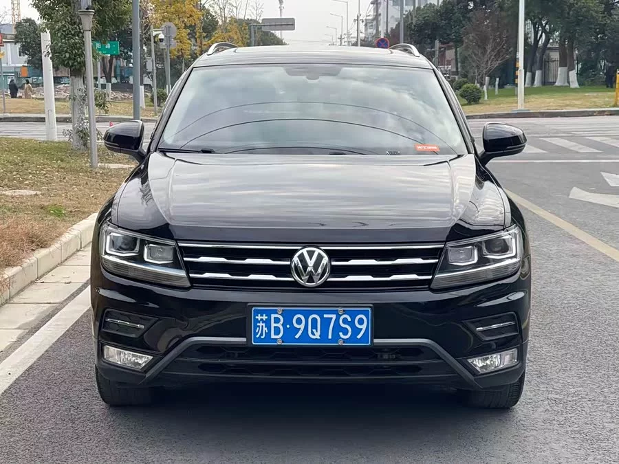 Volkswagen Tiguan L