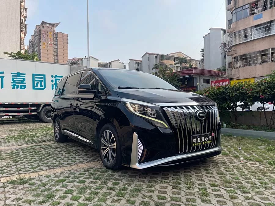 GAC Trumpchi M8