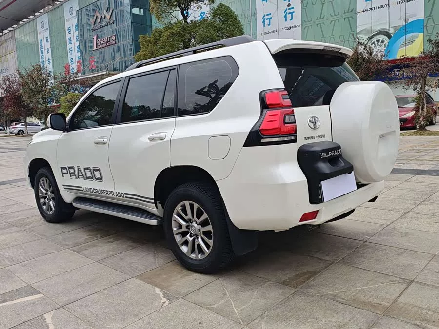 Toyota Prado