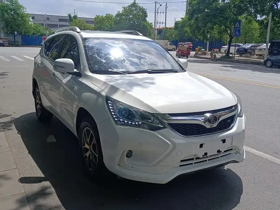 BYD Song
