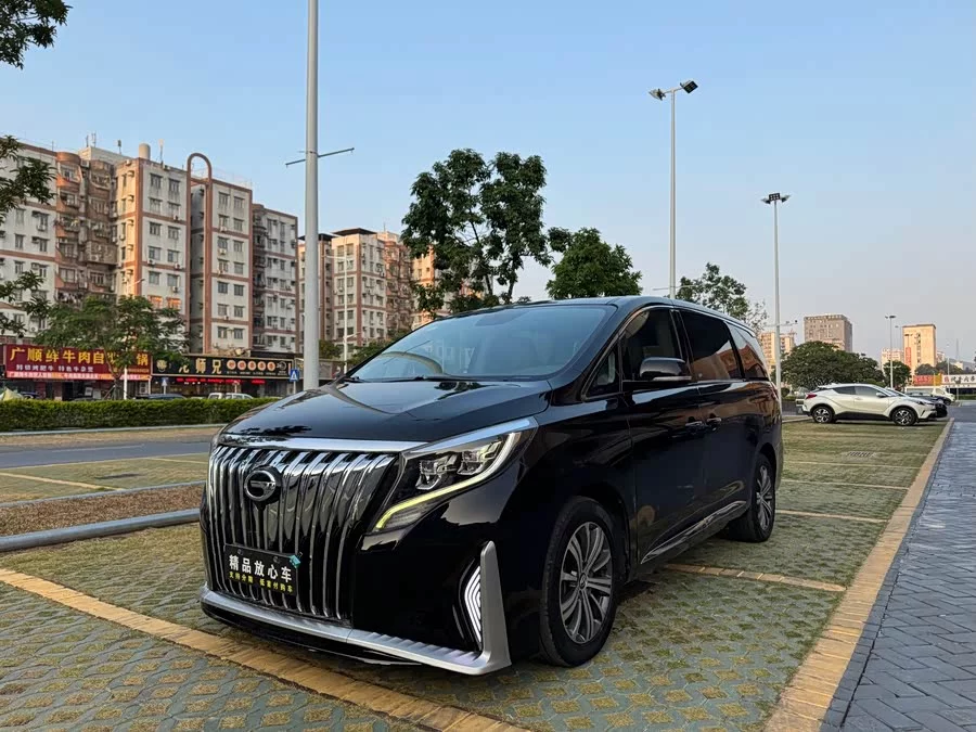 GAC Trumpchi M8
