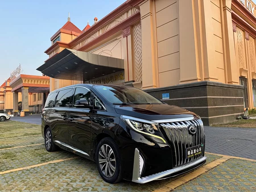 GAC Trumpchi M8