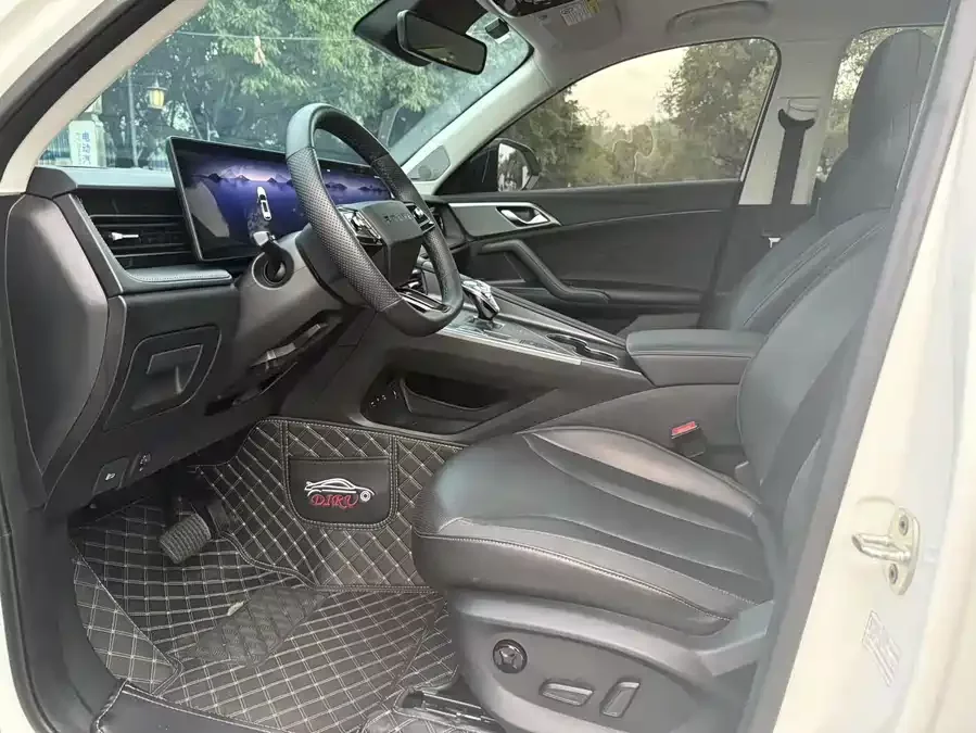 Roewe RX5