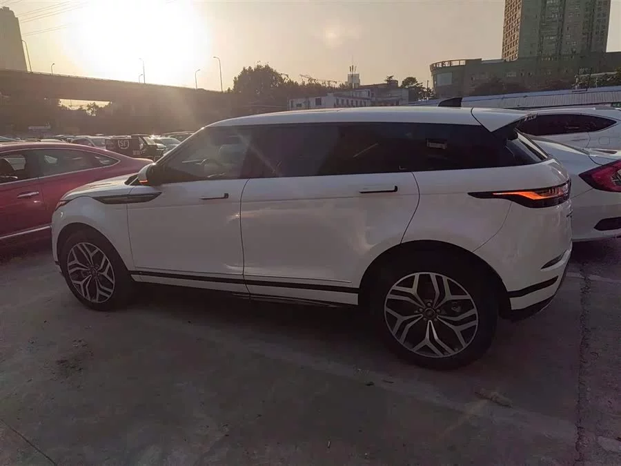 Land Rover Range Rover Aurora