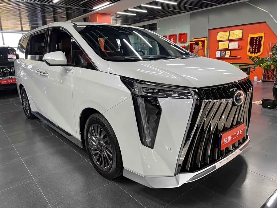GAC Trumpchi M8