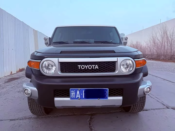 Toyota FJ Cruiser