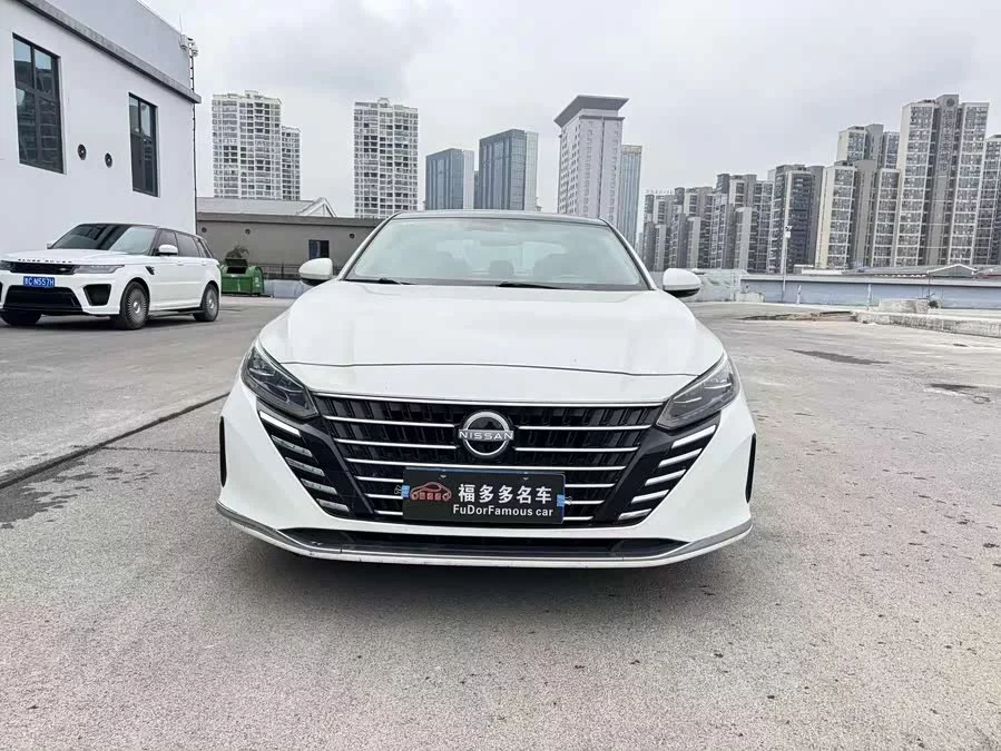 Nissan Teana