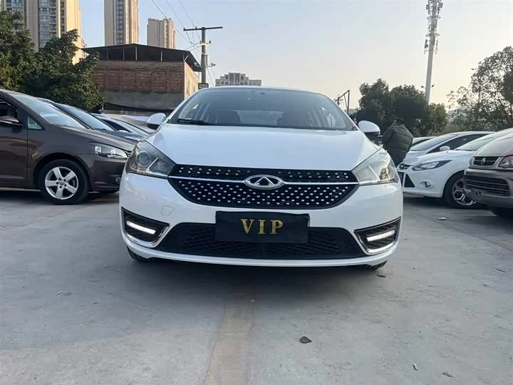 Chery Arrizo 5