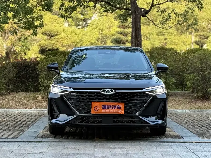 Chery Arrizo 8