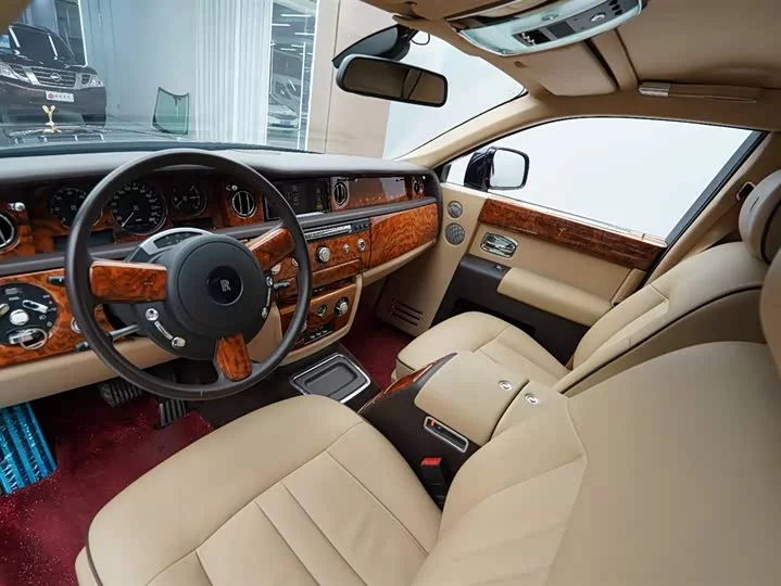 Rolls Royce phantom