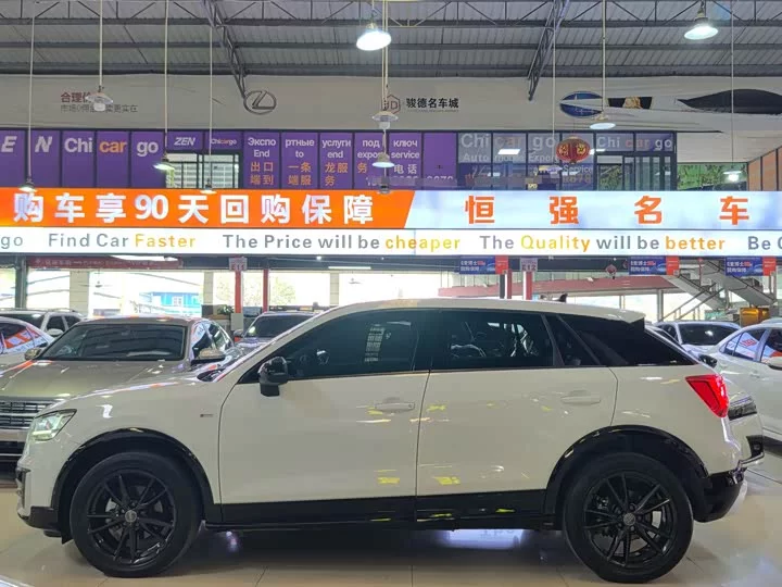 Audi Q2L